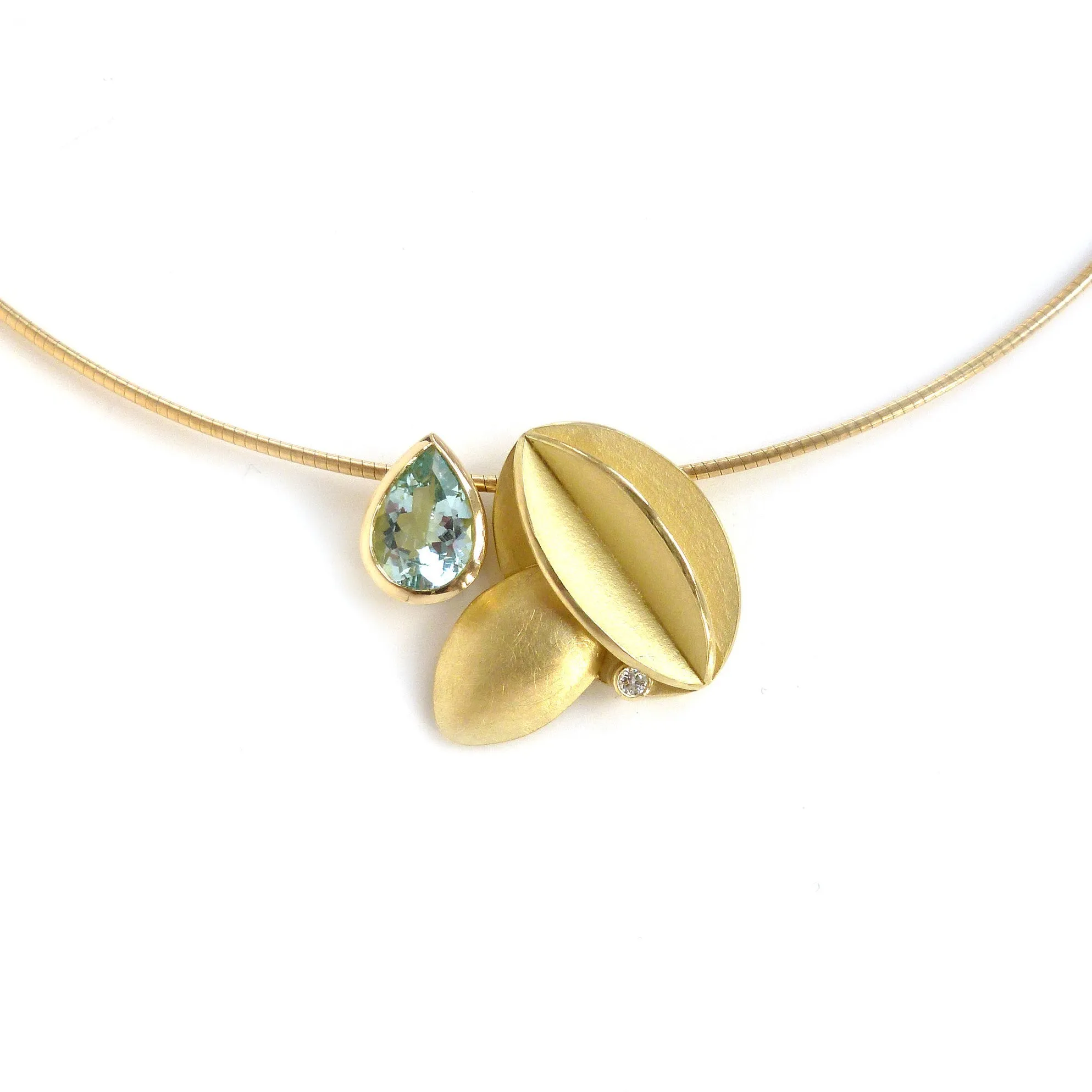 18ct Gold, Aquamarine and Diamond Necklace