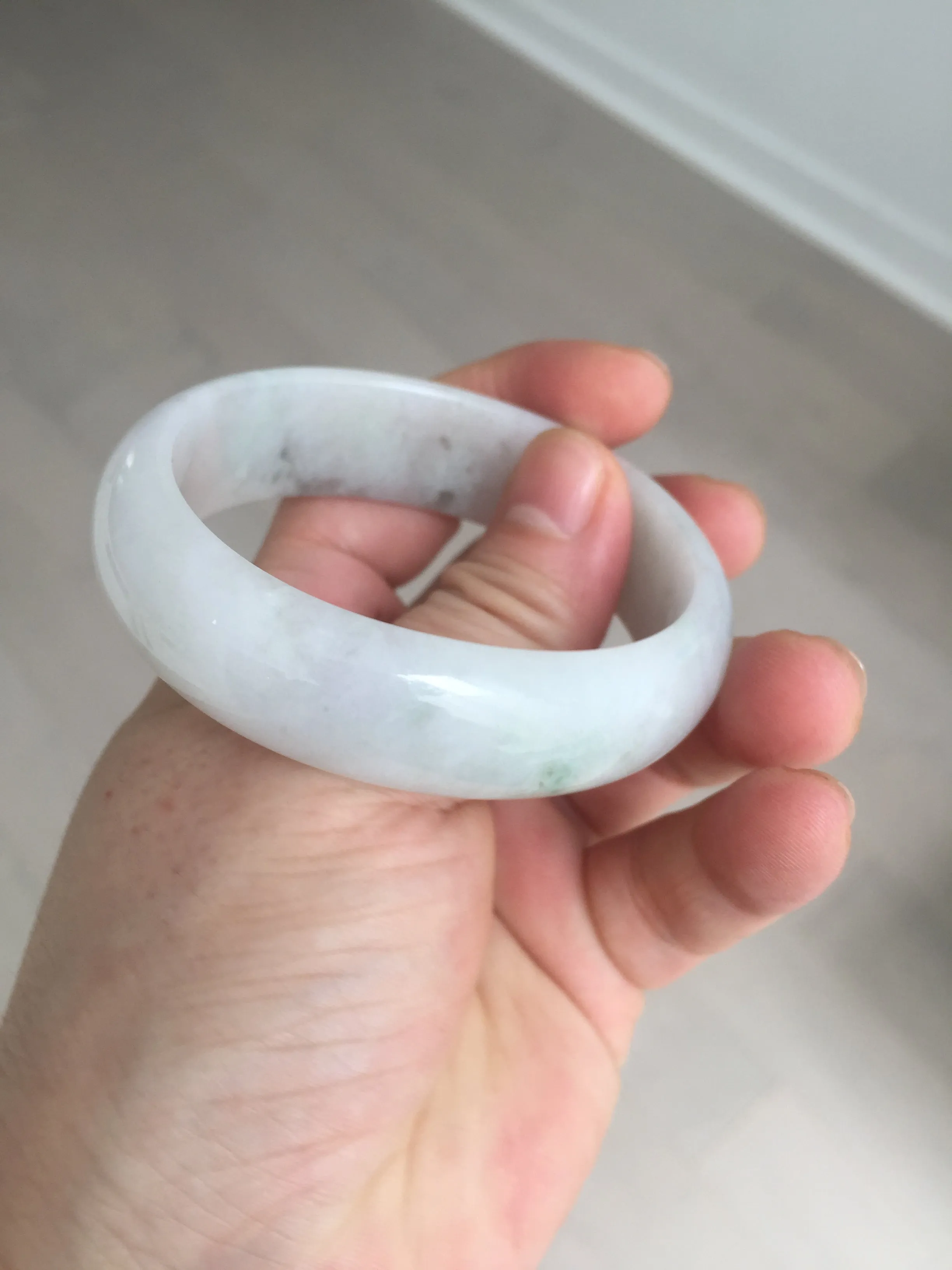 47.5mm certified 100% natural Type A icy watery green white broad style oval jadeite jade bangle BK129-0267