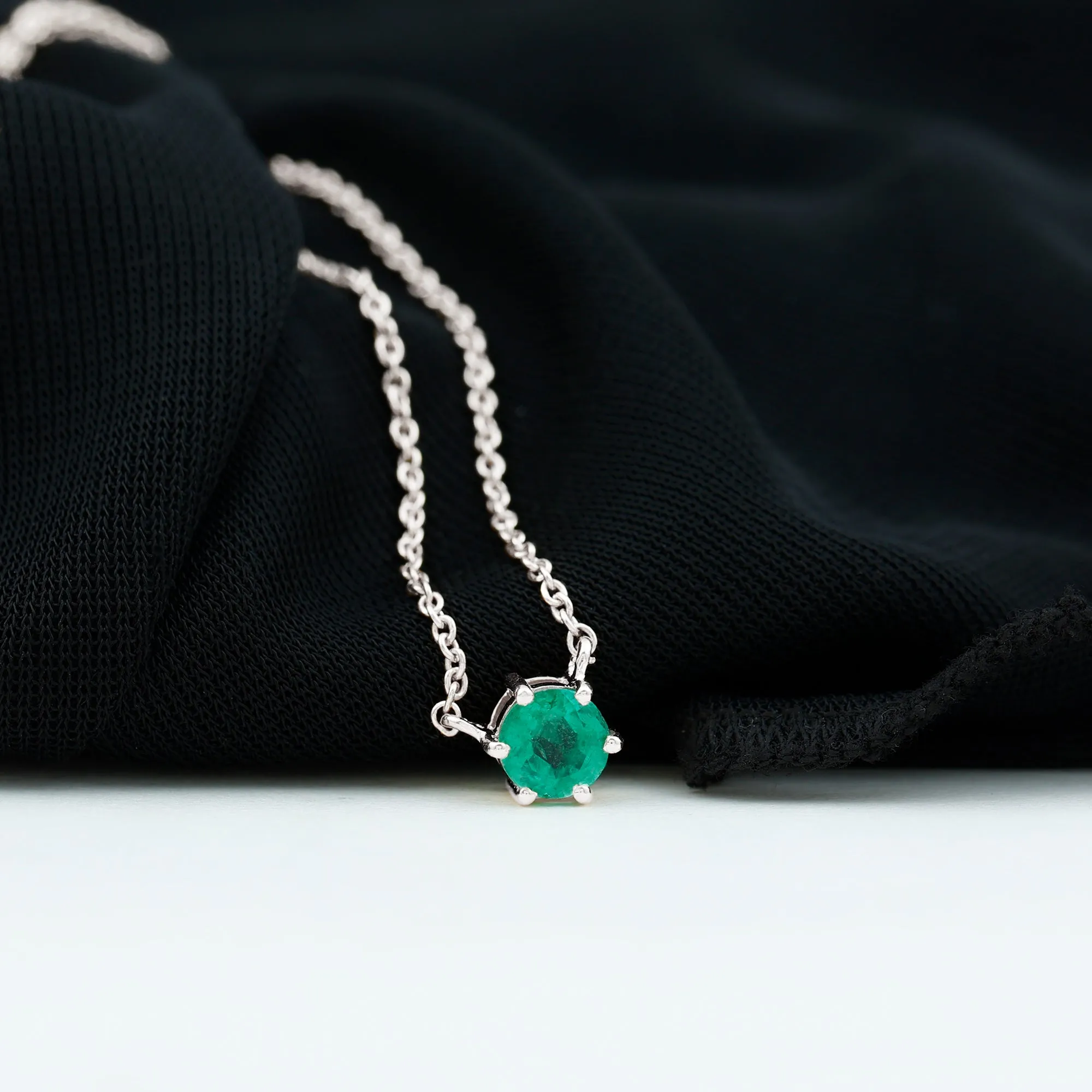 5 MM Round Cut Solitaire Emerald Necklace in 6 Prong Setting