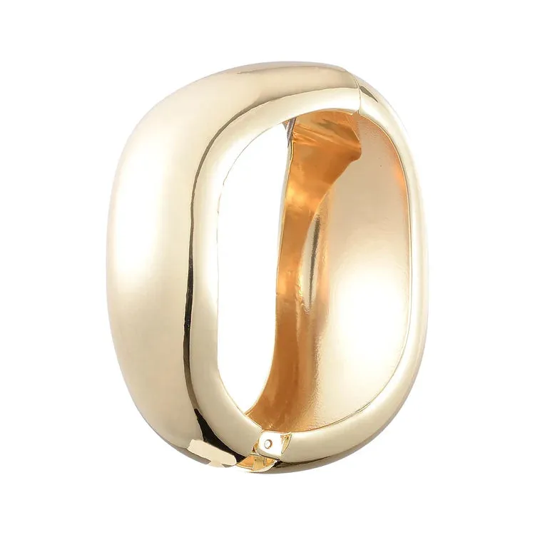 Anna Rossi Thick Warped Bangle in Gold