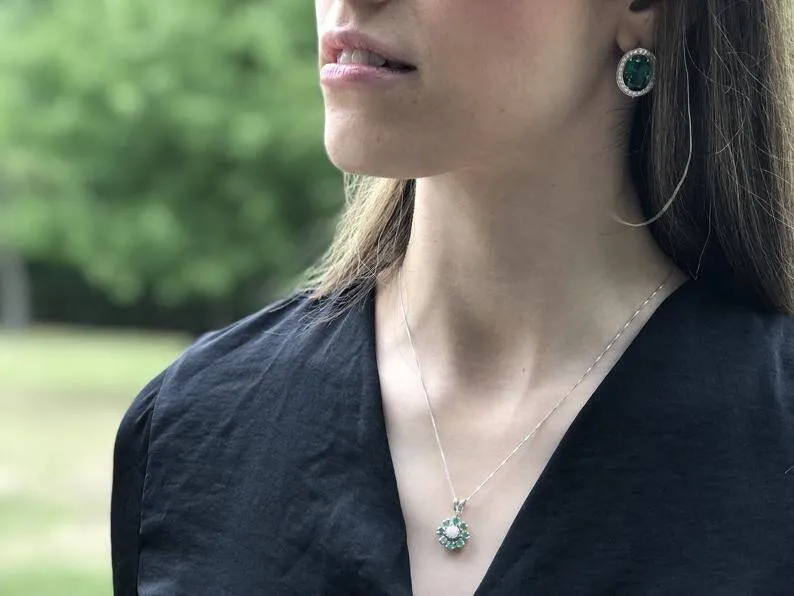 Emerald Flower Necklace - Real Emerald Necklace - Dainty Flower Pendant