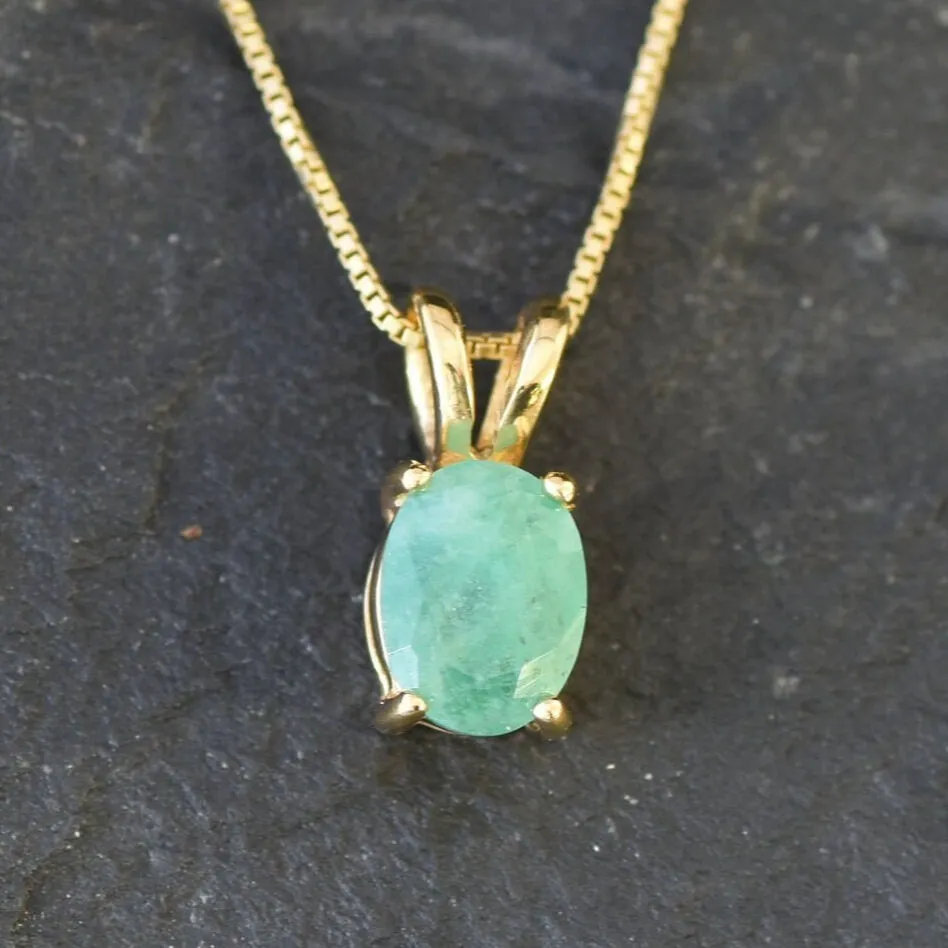 Emerald Oval Pendant - Natural Emerald Necklace, Gold Emerald Pendant