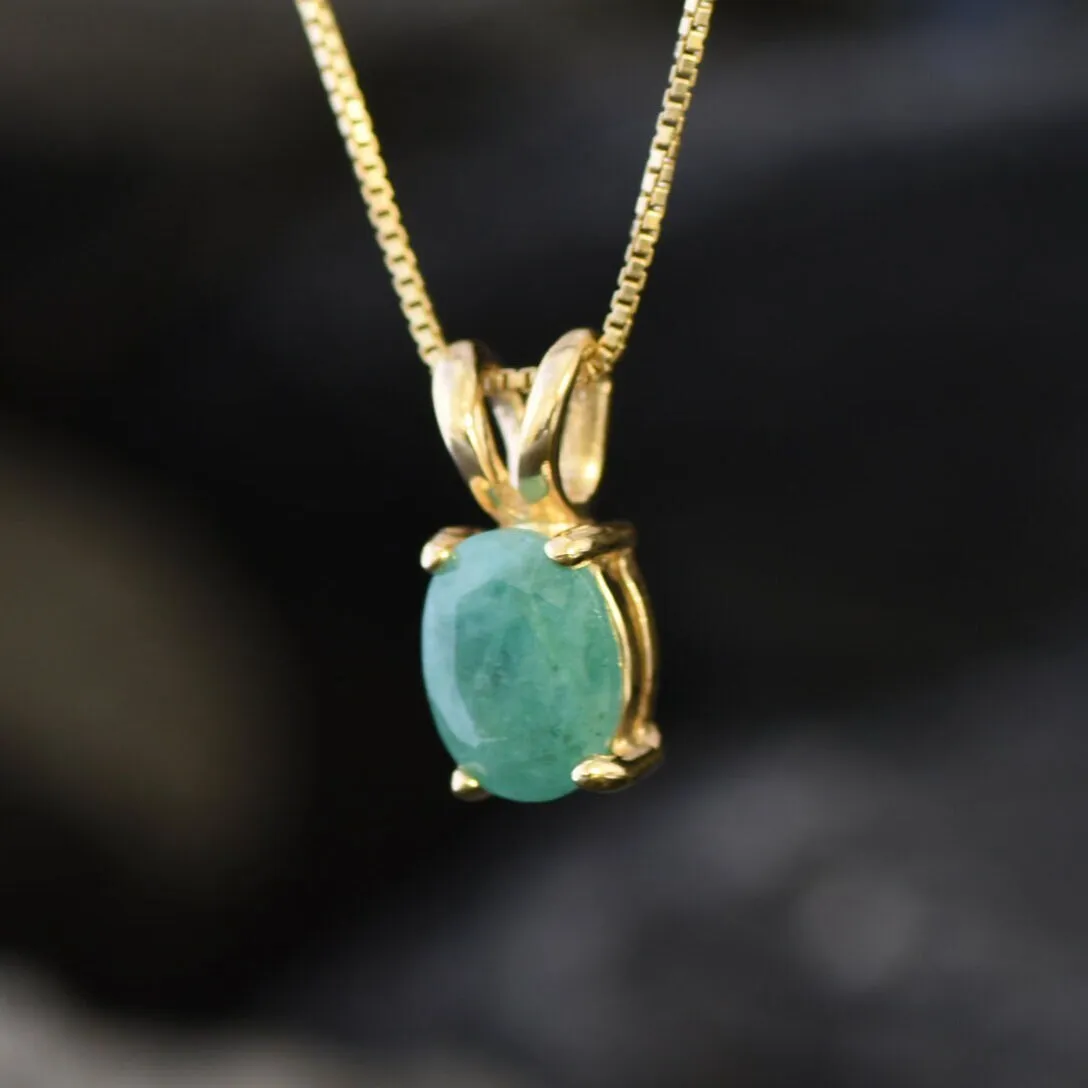 Emerald Oval Pendant - Natural Emerald Necklace, Gold Emerald Pendant