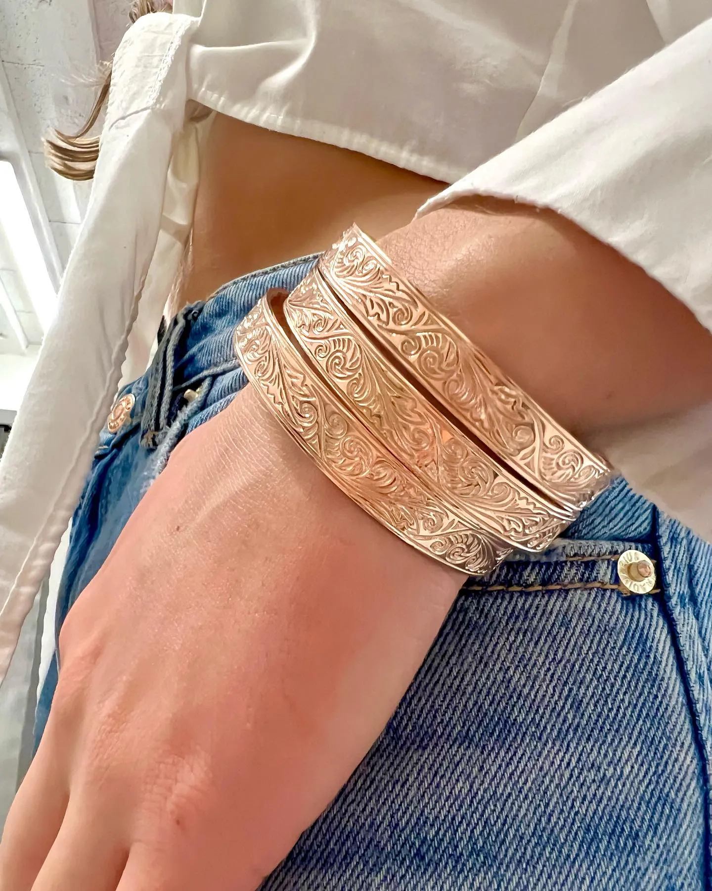 Gold Carved Bangle - Adults
