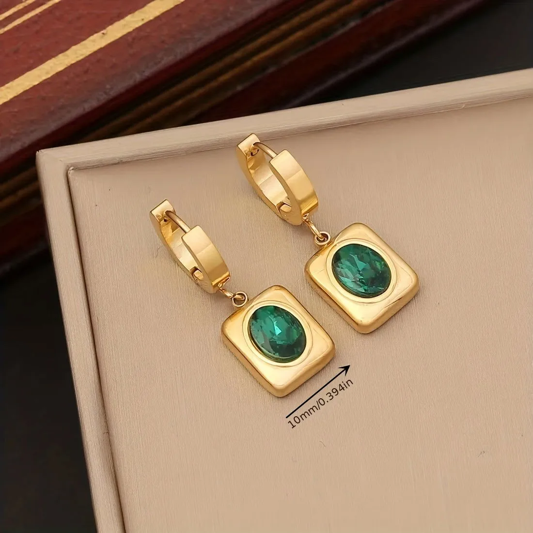 Golden Emerald Zircon Pendant Necklace & Earrings