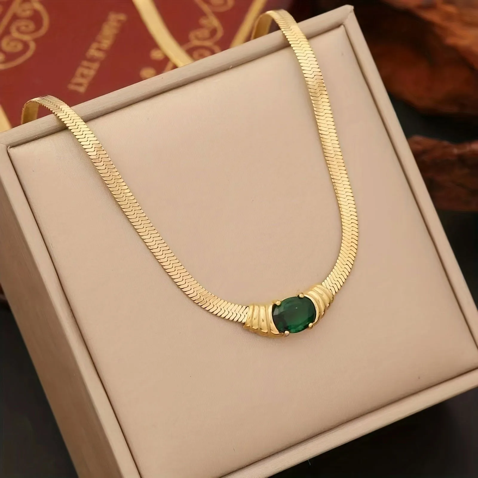 Golden Emerald Zircon Pendant Necklace & Earrings