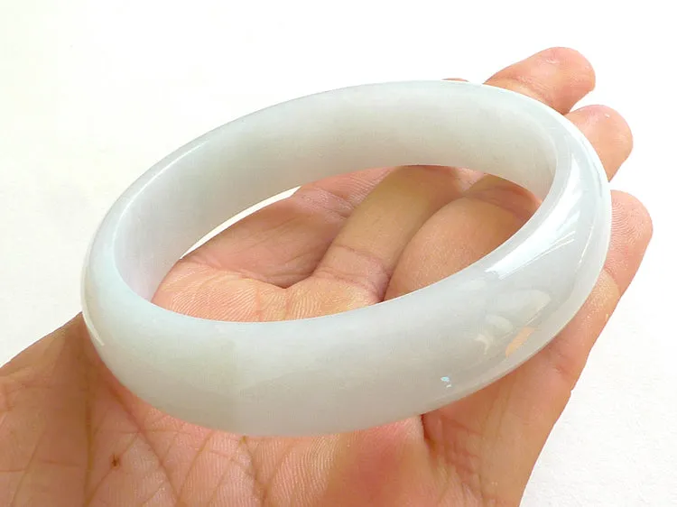 Natural Jade Bangle Jadeite Bangle Internal Diameter 55mm BER781