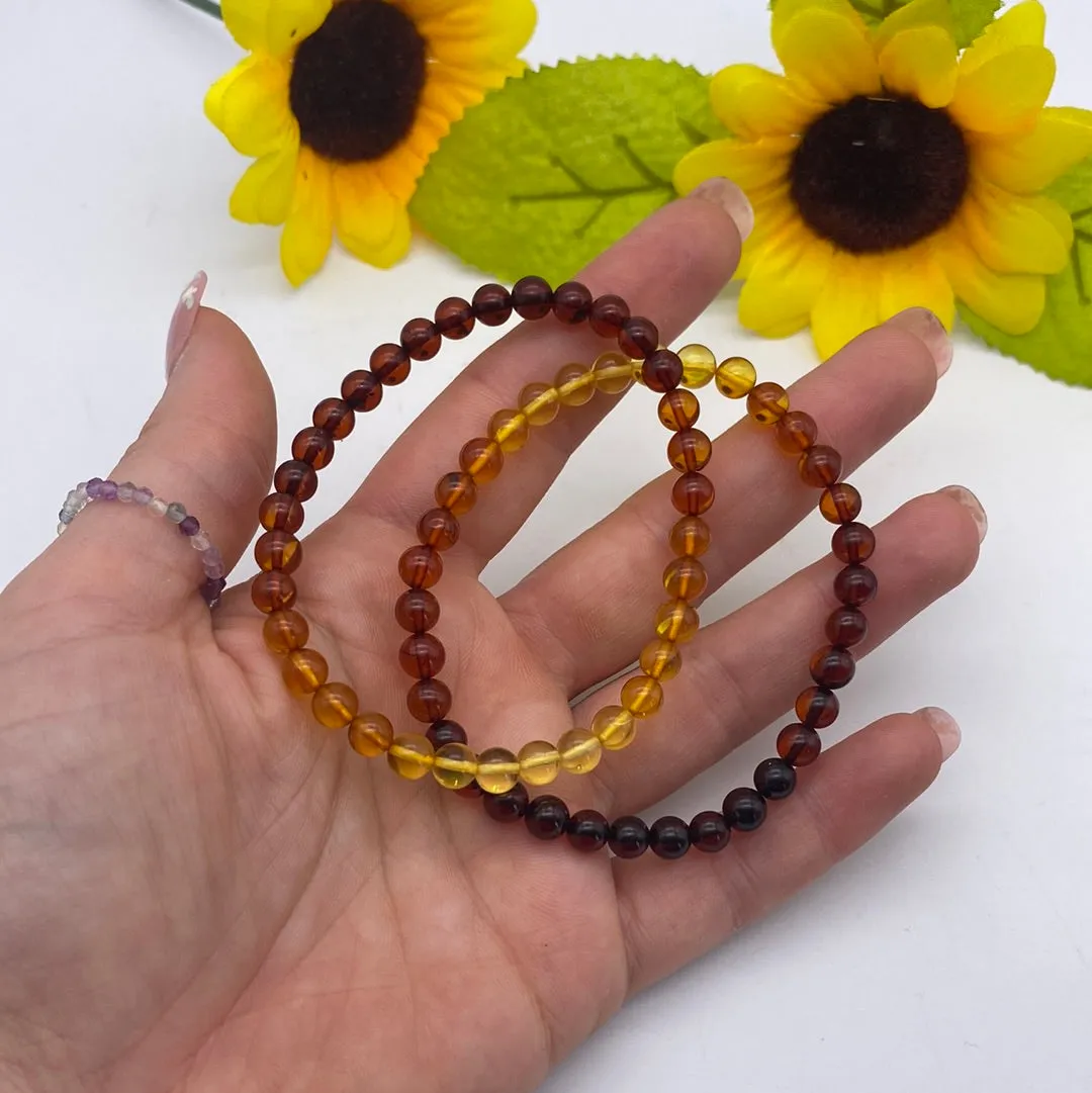 Ombre Amber 5mm Bead Bracelet