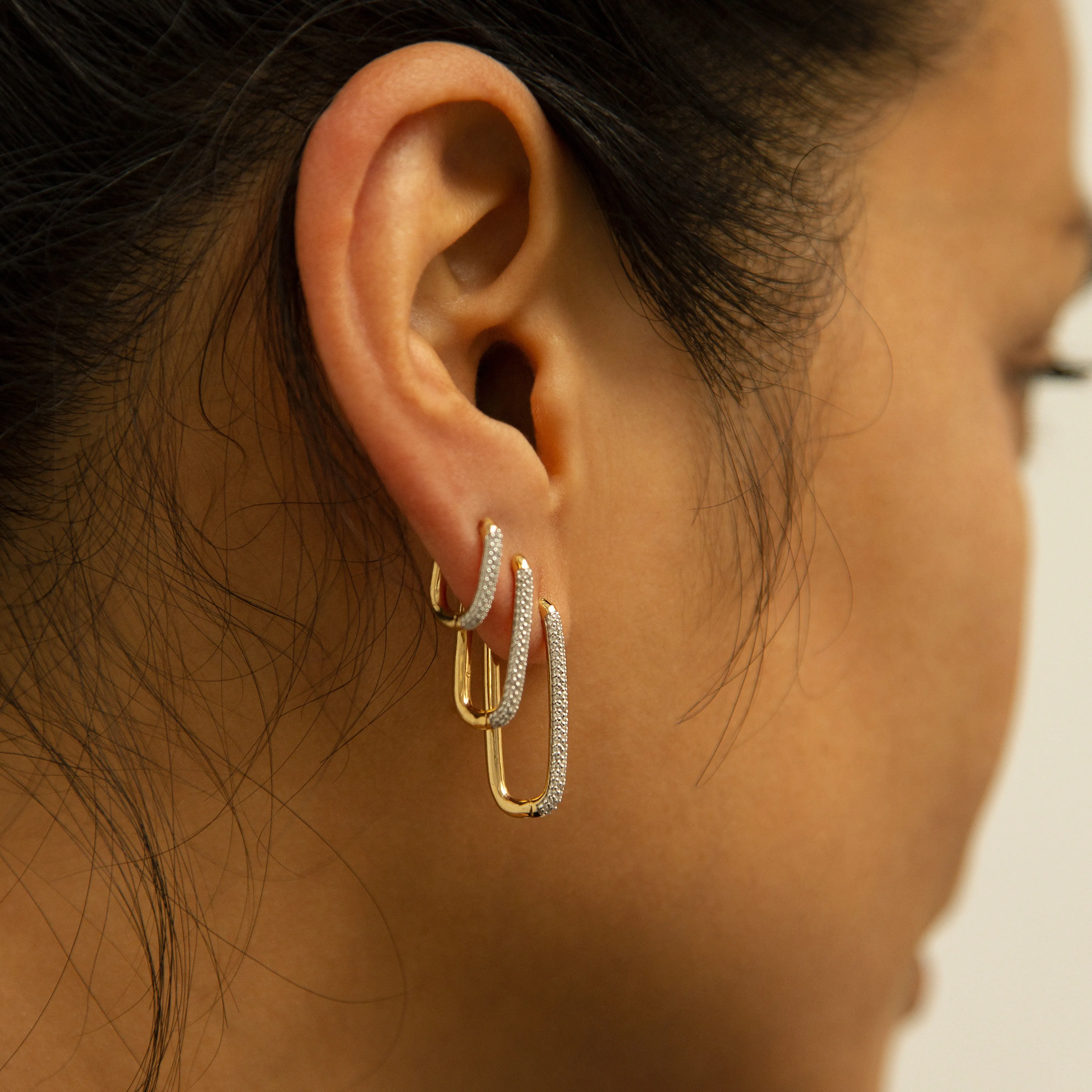 Paperclip Medium White Topaz Earring