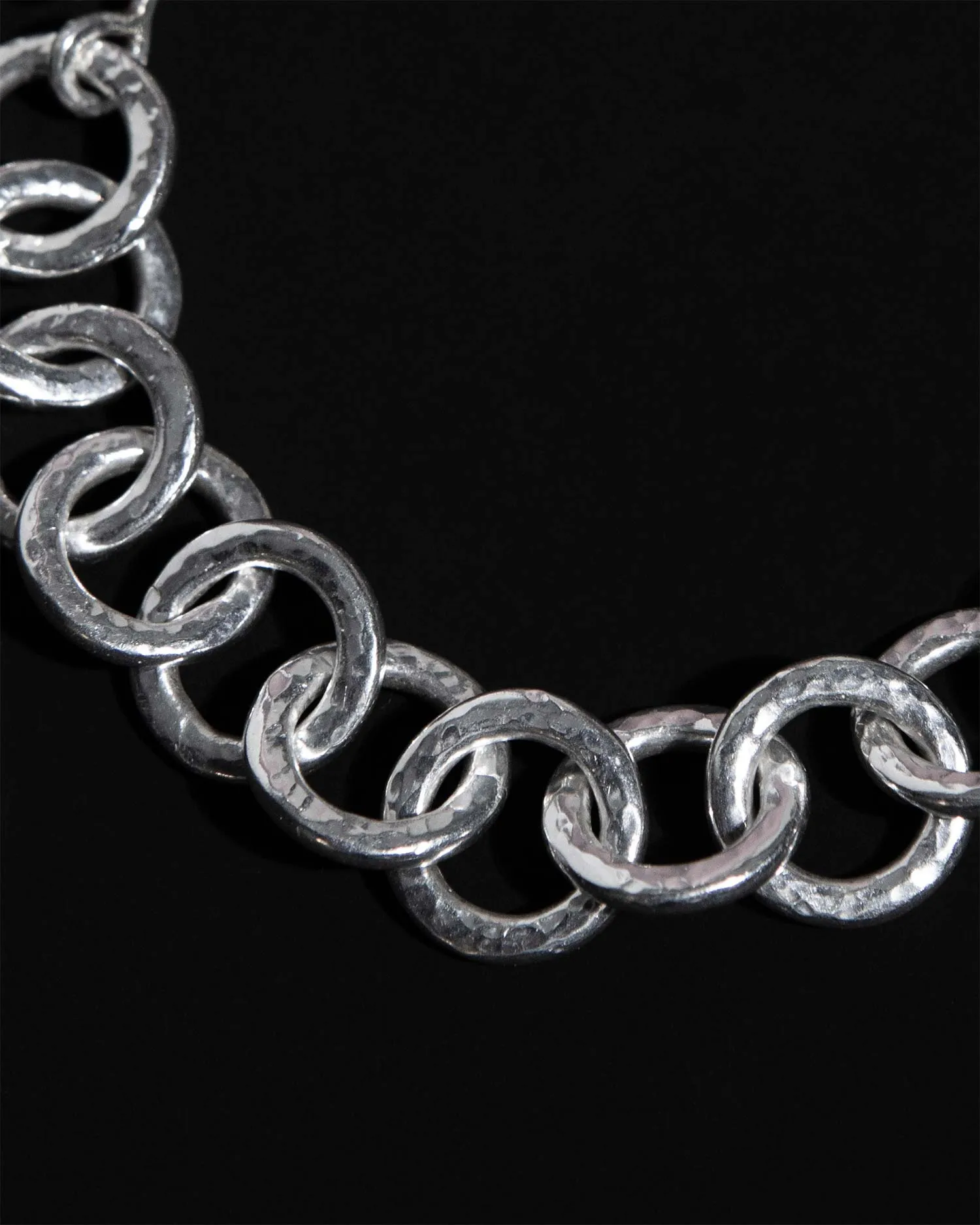 Sculpt Chain Bracelet