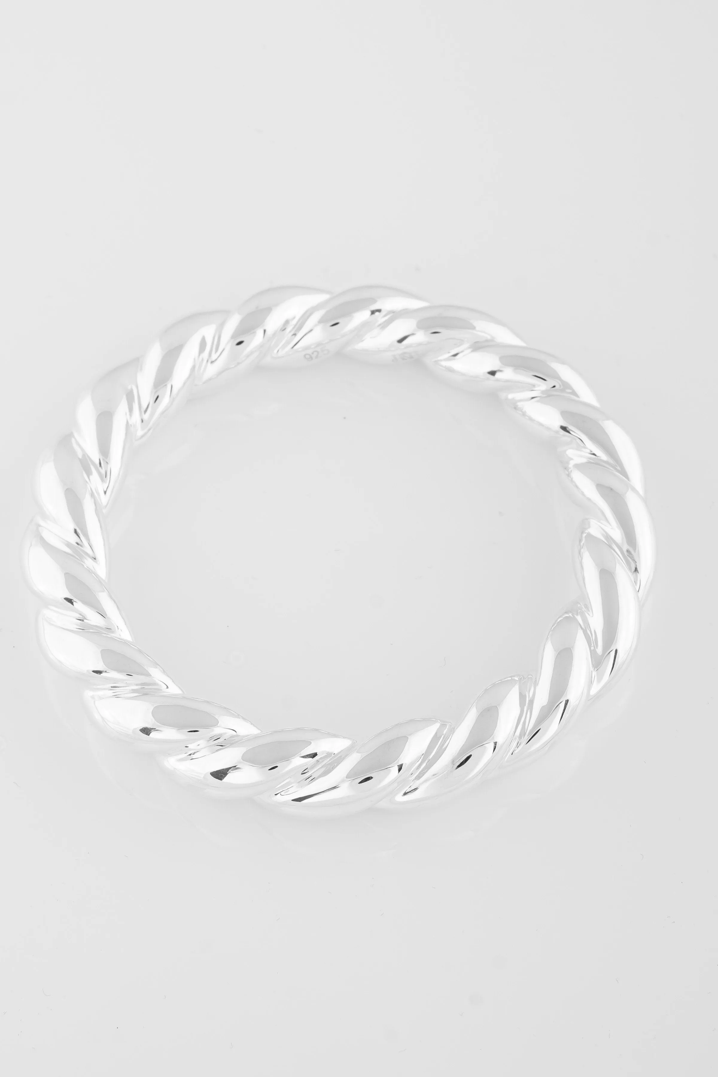 SS04 Silver Twisted Bangle