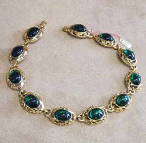 Statement Green Cabachon Glass Vintage Necklace